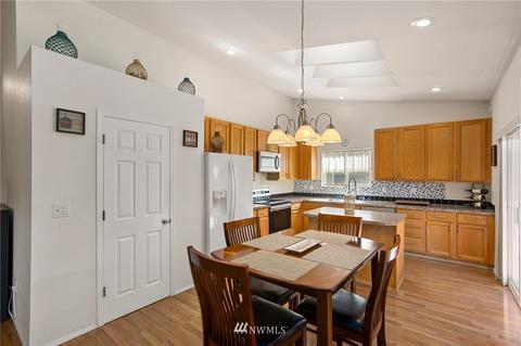 1204 198th St E, Spanaway, WA 98387 photo 6