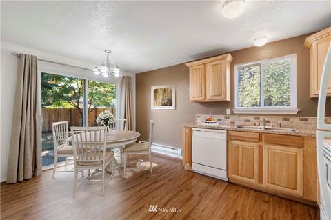 4016 225th St E, Spanaway, WA 98387 photo 9
