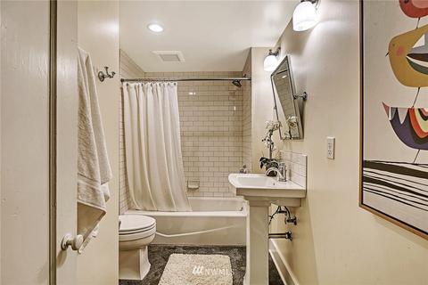 4309 Eastern Ave N, Seattle, WA 98103 photo 32