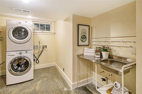 4309 Eastern Ave N, Seattle, WA 98103 photo 33
