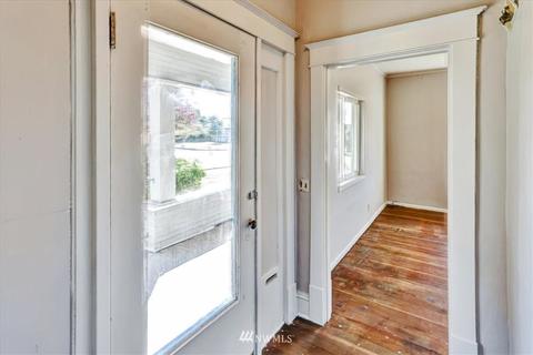 1632 Baker Ave, Everett, WA 98201 photo 5