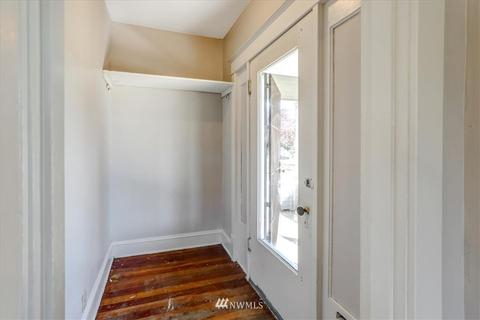 1632 Baker Ave, Everett, WA 98201 photo 4
