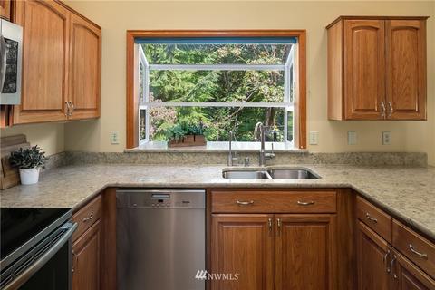 10904 NE 197th St, Bothell, WA 98011 photo 5