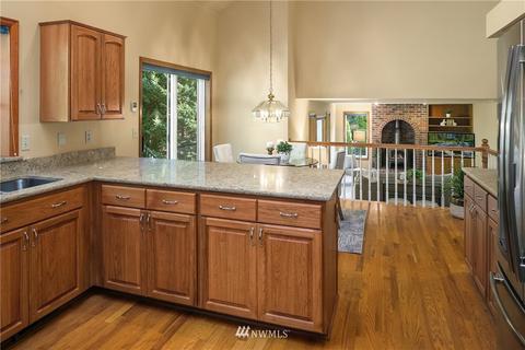 10904 NE 197th St, Bothell, WA 98011 photo 6