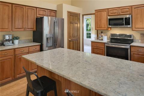 10904 NE 197th St, Bothell, WA 98011 photo 10