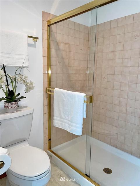 10904 NE 197th St, Bothell, WA 98011 photo 24