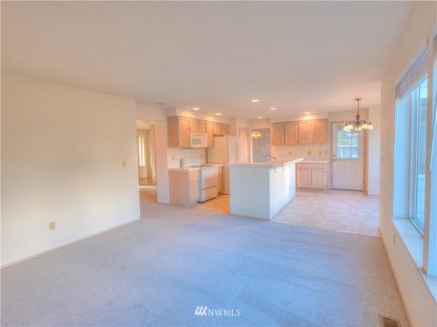 3164 Hunter Ct, Enumclaw, WA 98022 photo 9