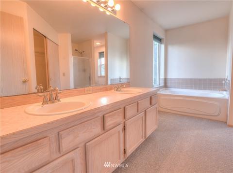 3164 Hunter Ct, Enumclaw, WA 98022 photo 14