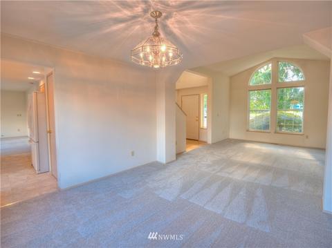 3164 Hunter Ct, Enumclaw, WA 98022 photo 3