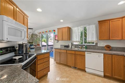 2213 Howard Ave, Everett, WA 98203 photo 8