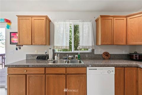 2213 Howard Ave, Everett, WA 98203 photo 9