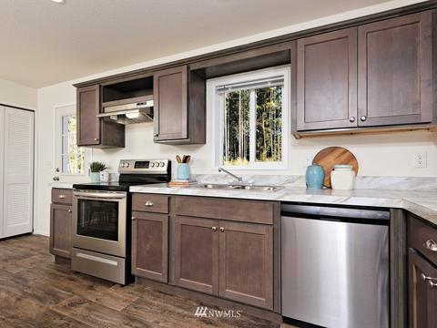 421 E Cedar St, Belfair, WA 98528 photo 14