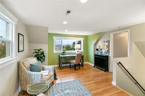 106 Bridgeway, Everett, WA 98201 photo 23