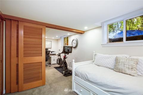 2607 Royal Ct E, Seattle, WA 98112 photo 23