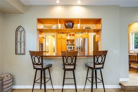 2607 Royal Ct E, Seattle, WA 98112 photo 12