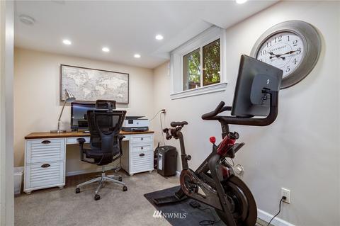 2607 Royal Ct E, Seattle, WA 98112 photo 24