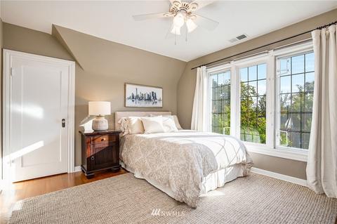 2607 Royal Ct E, Seattle, WA 98112 photo 21