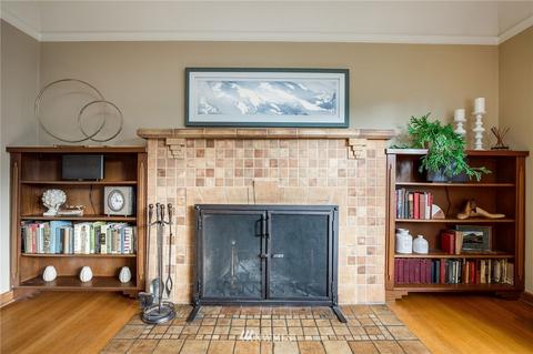 2607 Royal Ct E, Seattle, WA 98112 photo 5