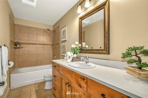 2509 Everett Ave E, Seattle, WA 98102 photo 29
