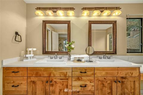 2509 Everett Ave E, Seattle, WA 98102 photo 26