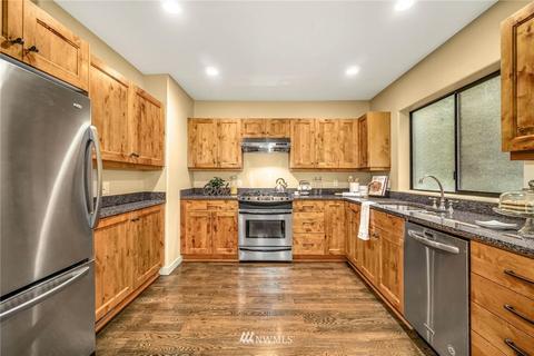 2509 Everett Ave E, Seattle, WA 98102 photo 11