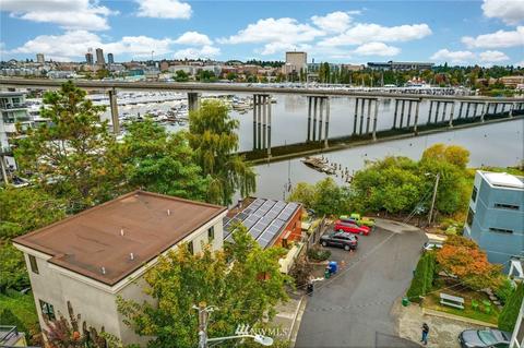 2509 Everett Ave E, Seattle, WA 98102 photo 5