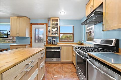 907 N 68th St, Seattle, WA 98103 photo 14