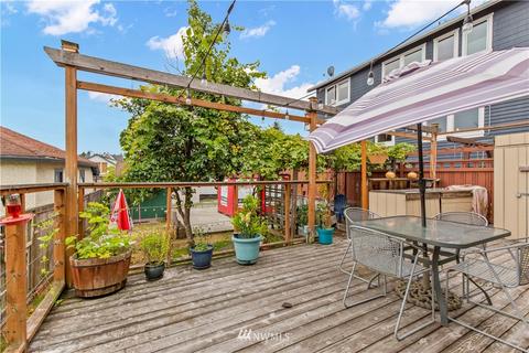 907 N 68th St, Seattle, WA 98103 photo 31