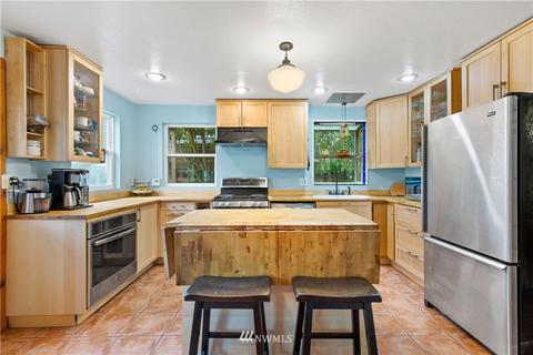 907 N 68th St, Seattle, WA 98103 photo 11