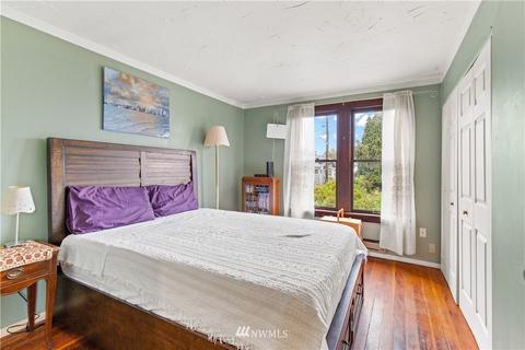 907 N 68th St, Seattle, WA 98103 photo 20