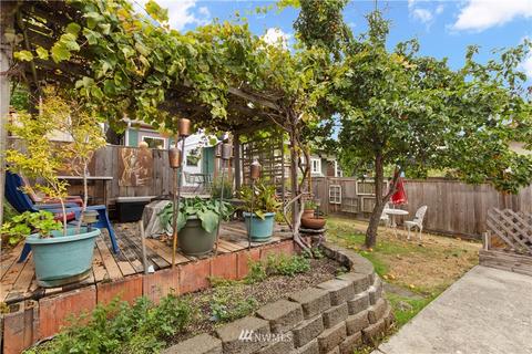 907 N 68th St, Seattle, WA 98103 photo 28