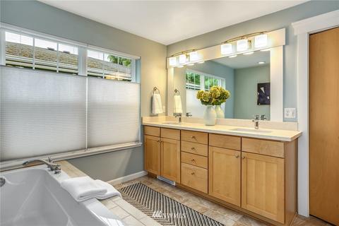 331 16th Ave E, Seattle, WA 98112 photo 25