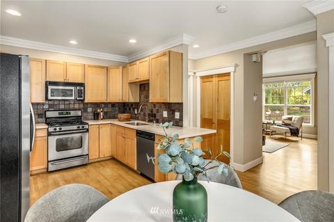 331 16th Ave E, Seattle, WA 98112 photo 17