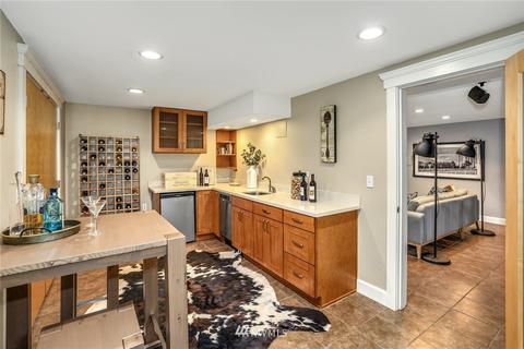 331 16th Ave E, Seattle, WA 98112 photo 32