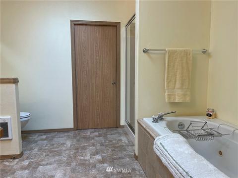 3370 Pine St, Longview, WA 98632 photo 23