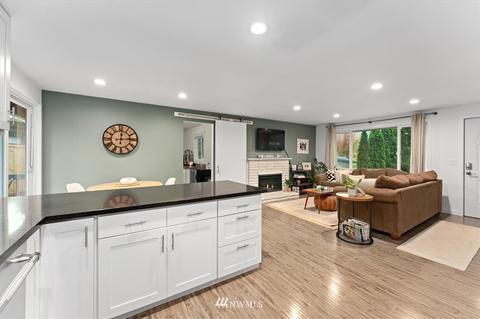 625 217th St SW, Bothell, WA 98021 photo 11