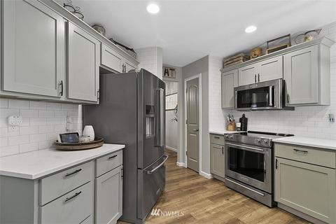 19708 207th Street Ct E, Orting, WA 98360 photo 9