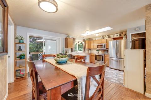 1010 110th Pl SE, Everett, WA 98208 photo 4