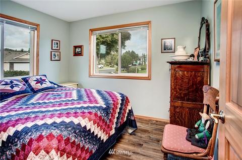 14804 155th Street Ct E, Orting, WA 98360 photo 20