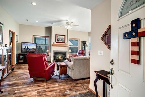 14804 155th Street Ct E, Orting, WA 98360 photo 3