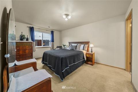 1303 Nunnally Ave NW, Orting, WA 98360 photo 8