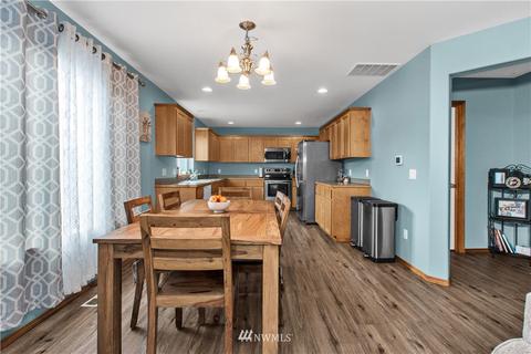 7233 Radius Loop SE, Lacey, WA 98513 photo 6