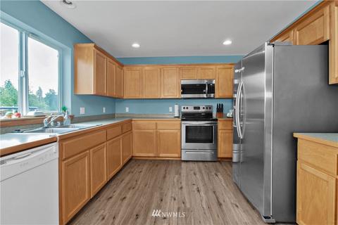 7233 Radius Loop SE, Lacey, WA 98513 photo 8