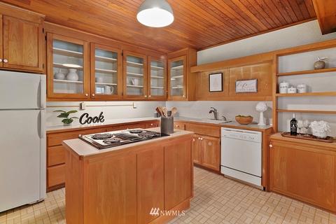 9818 Cherry St, Edmonds, WA 98020 photo 22