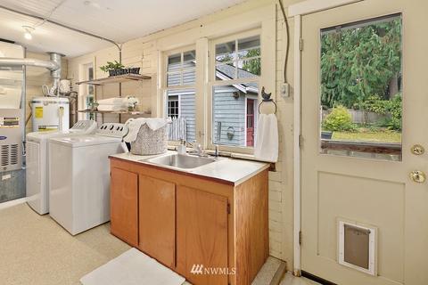 9818 Cherry St, Edmonds, WA 98020 photo 24