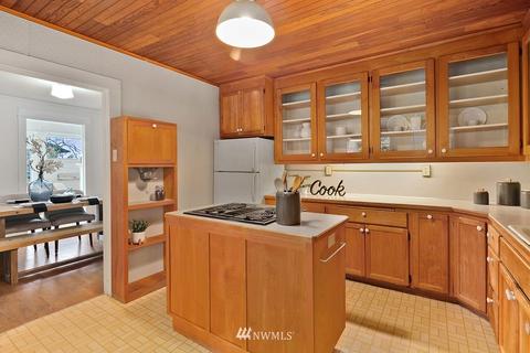 9818 Cherry St, Edmonds, WA 98020 photo 23