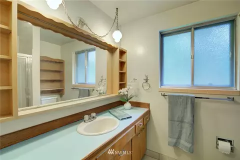 9221 NE 183rd St, Bothell, WA 98011 photo 16