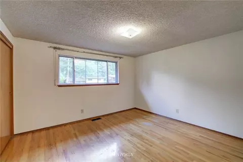 9221 NE 183rd St, Bothell, WA 98011 photo 14