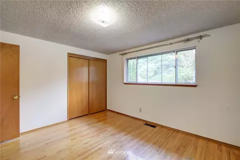 9221 NE 183rd St, Bothell, WA 98011 photo 15