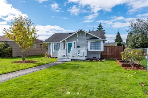 1810 Pine St, Everett, WA 98201 photo 2